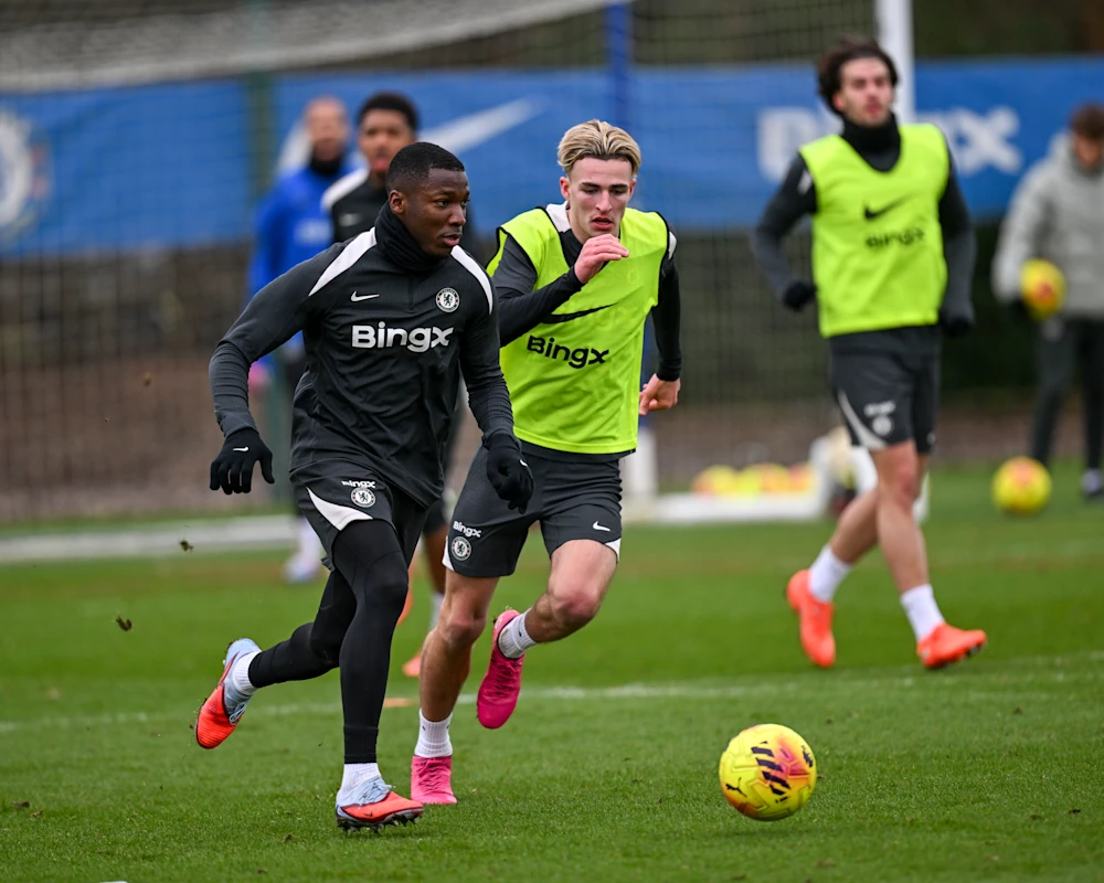 Gallery: Chelea players prepare for Burnley clash