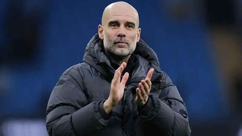 Rooney “Guardiola should continue because……..”